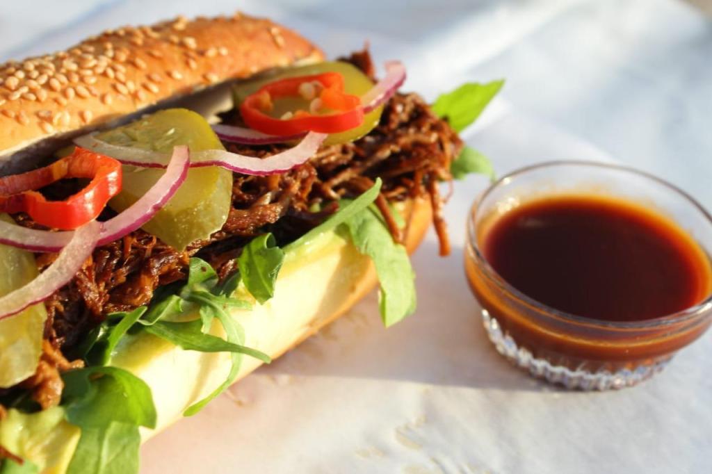 המפורק המפורק