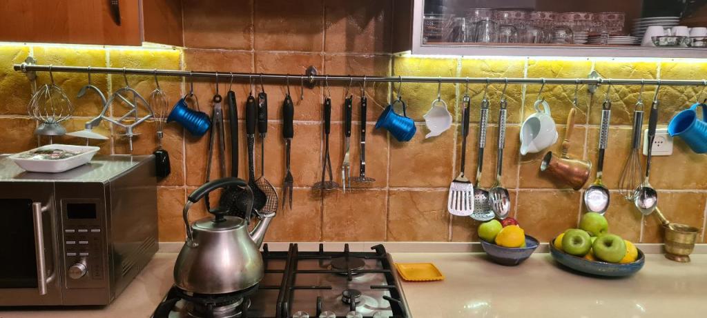 ידיים טובות מזהב ידיים טובות מזהב