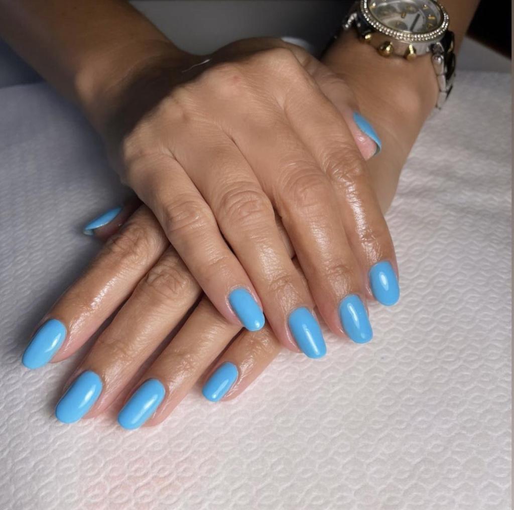 ספיר ציפורניים ספיר ציפורניים