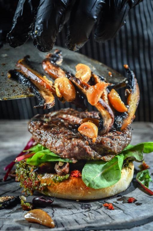 צ'ק אין בורגר צ'ק אין בורגר