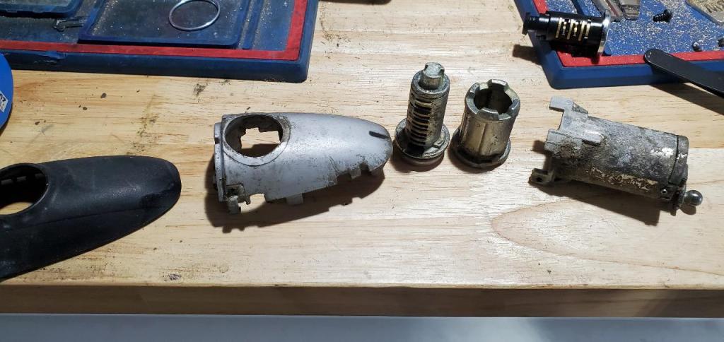 אלפא מפתחות אלפא מפתחות