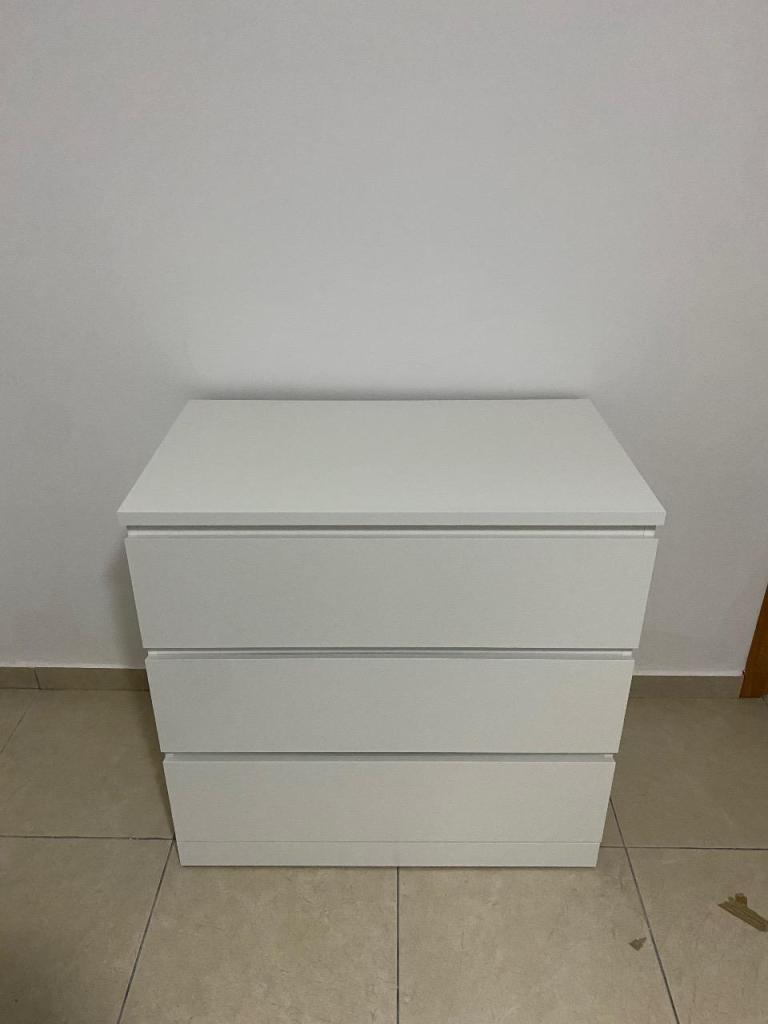 עמית ב.ד הנדימן עמית ב.ד הנדימן