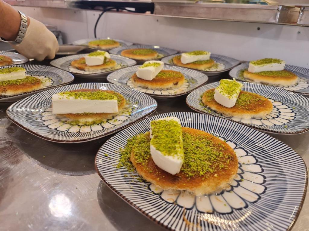 ממתקי חלים halim sweets ממתקי חלים halim sweets