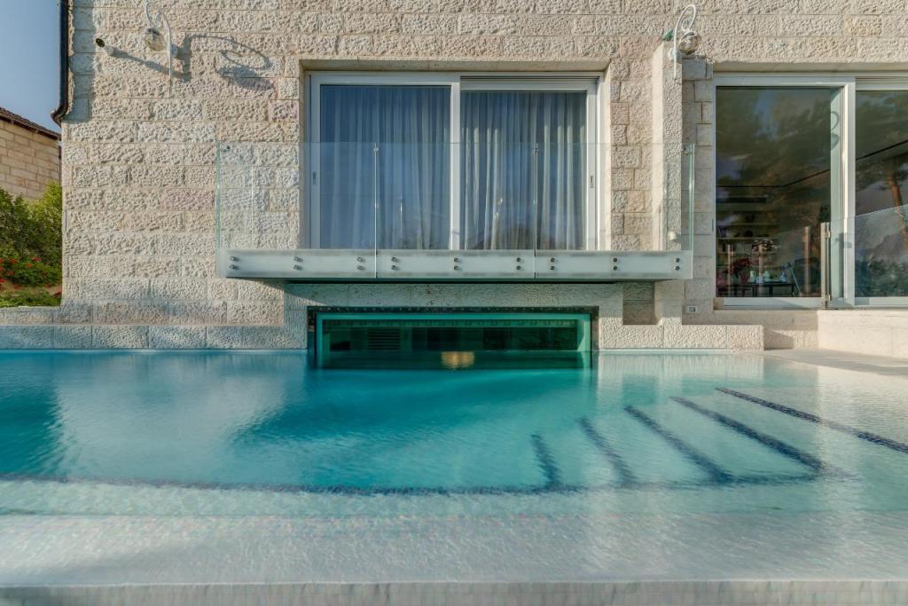 ג.ש בינוביץ בע"מ ג.ש בינוביץ בע"מ