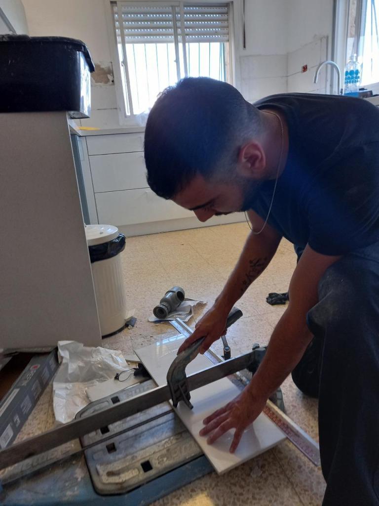 ראובן כל יכול ראובן כל יכול