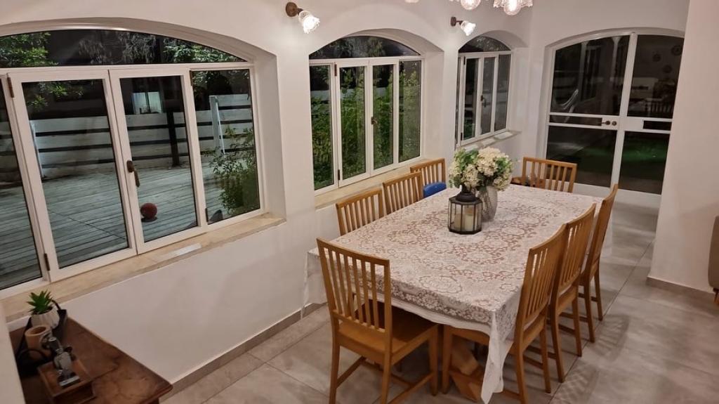 האחים דבי האחים דבי