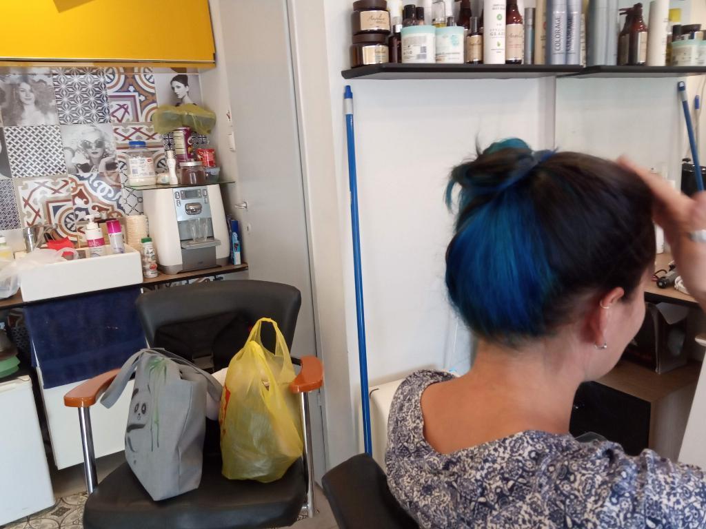 רונית עיצוב שיער רונית עיצוב שיער