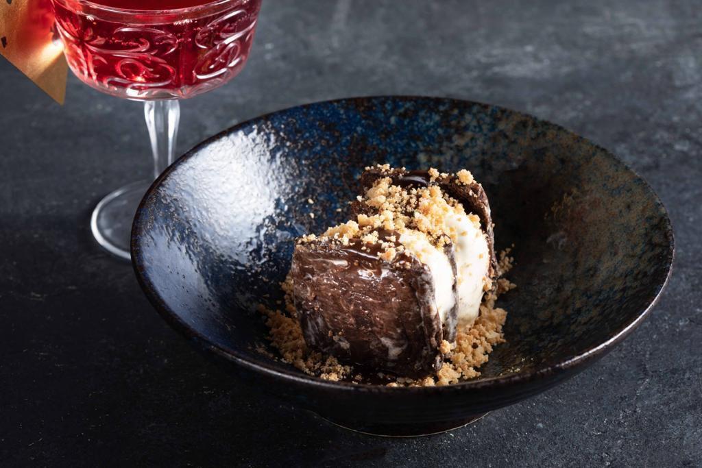 נייניש בר נייניש בר