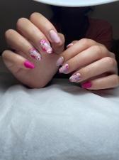 Avital Nails