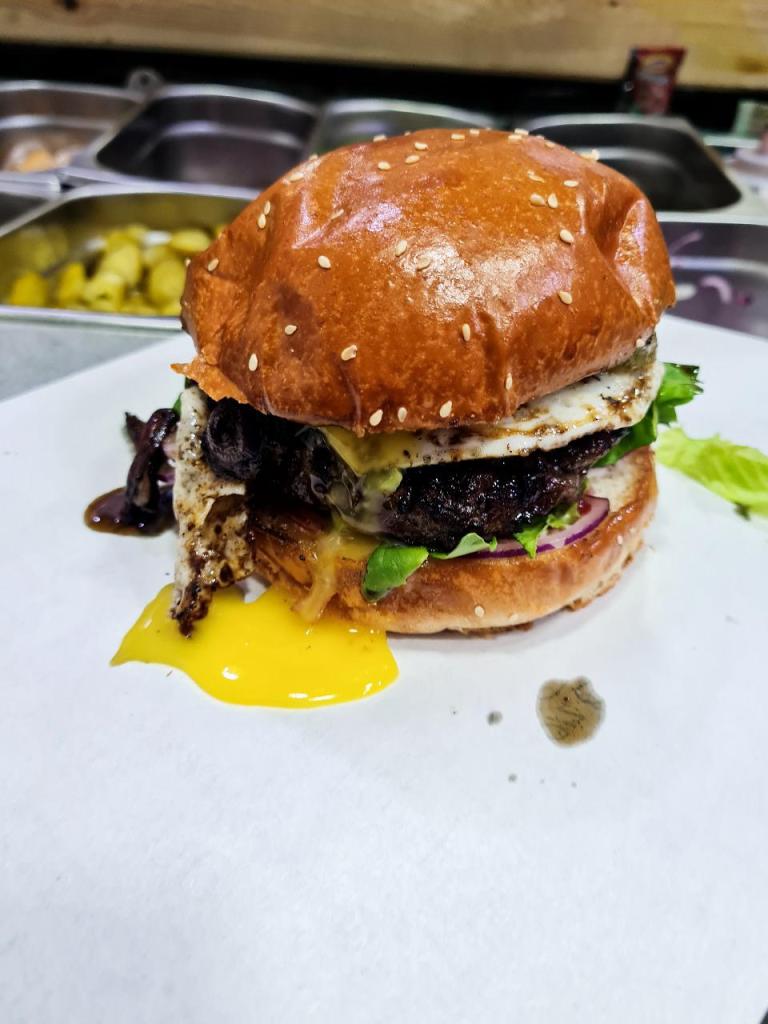 מאמי בורגר מאמי בורגר