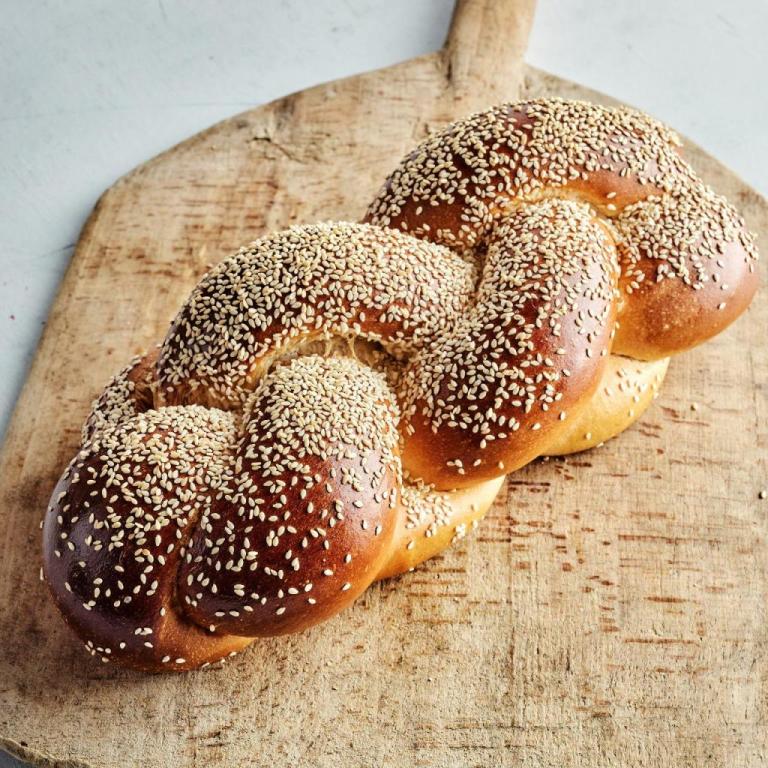 Tatti and Ilans Tatti and Ilans