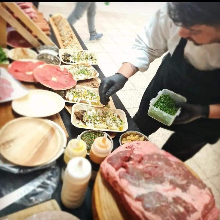 המחשי ארוחות שף לאירועים המחשי ארוחות שף לאירועים