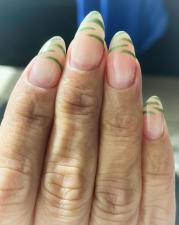 Paz Nails