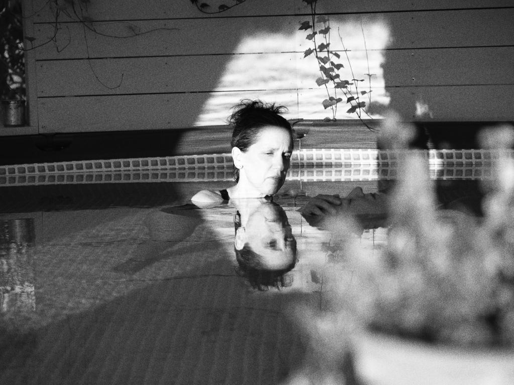 שחר זהר מפגשים במים שחר זהר מפגשים במים