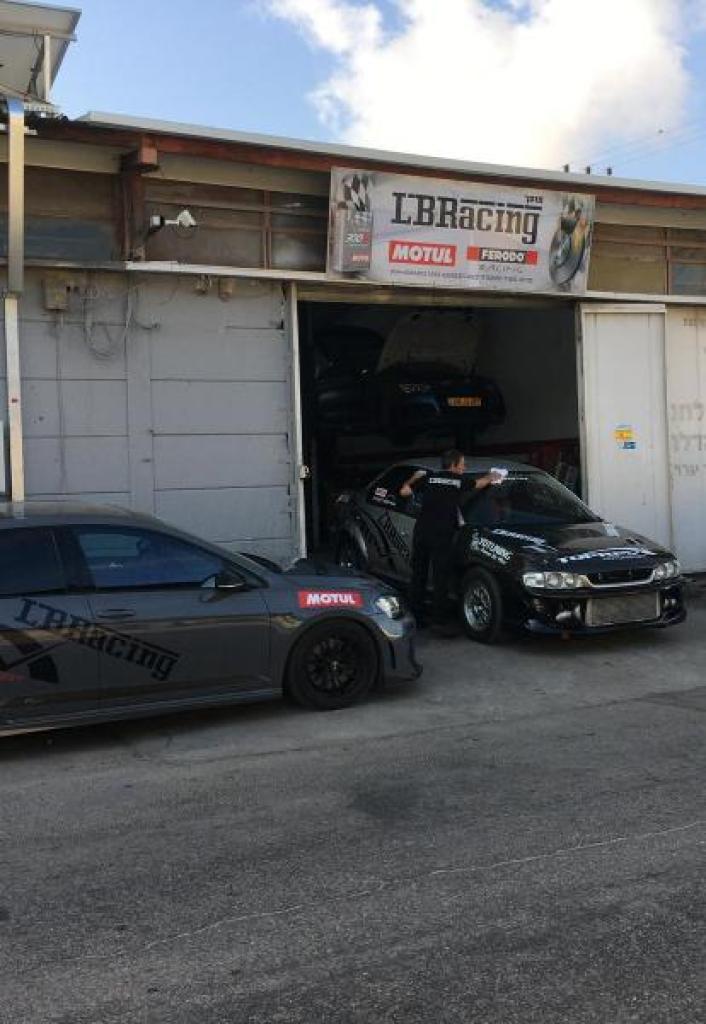 LBRacing LBRacing