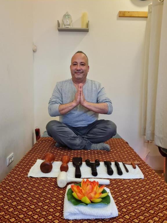 Minds מסא'ז תאילנדי Minds מסא'ז תאילנדי