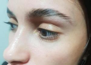 Sheli eyebrows