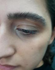 Sheli eyebrows