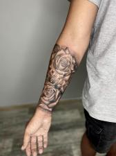 Yos Tattoo
