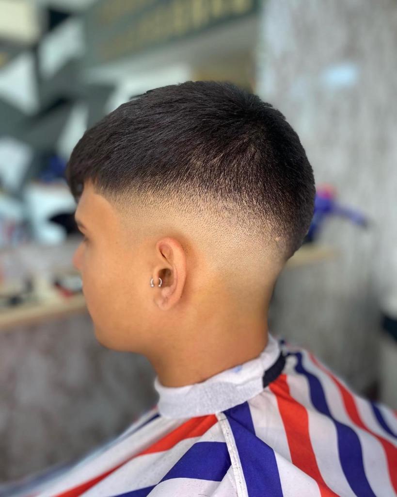 Yinon cohen barbershop Yinon cohen barbershop