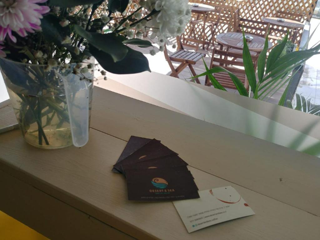 דזרט אנד סי קפה דזרט אנד סי קפה