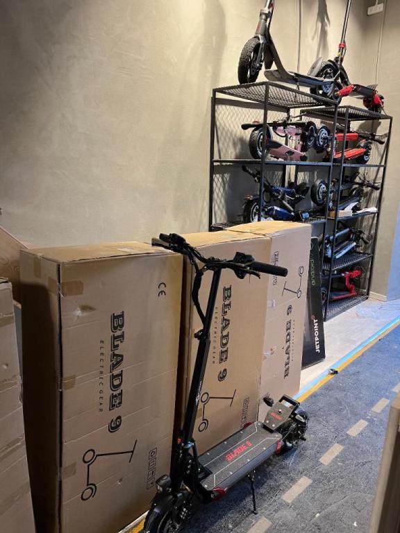 J gorgeous scooter J gorgeous scooter