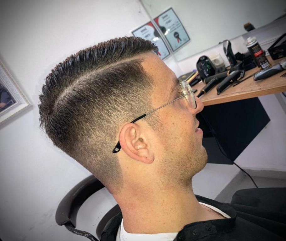 אלחי אדאוי עיצוב שיער אלחי אדאוי עיצוב שיער