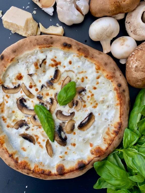 פיצה סיציליאנו פיצה סיציליאנו