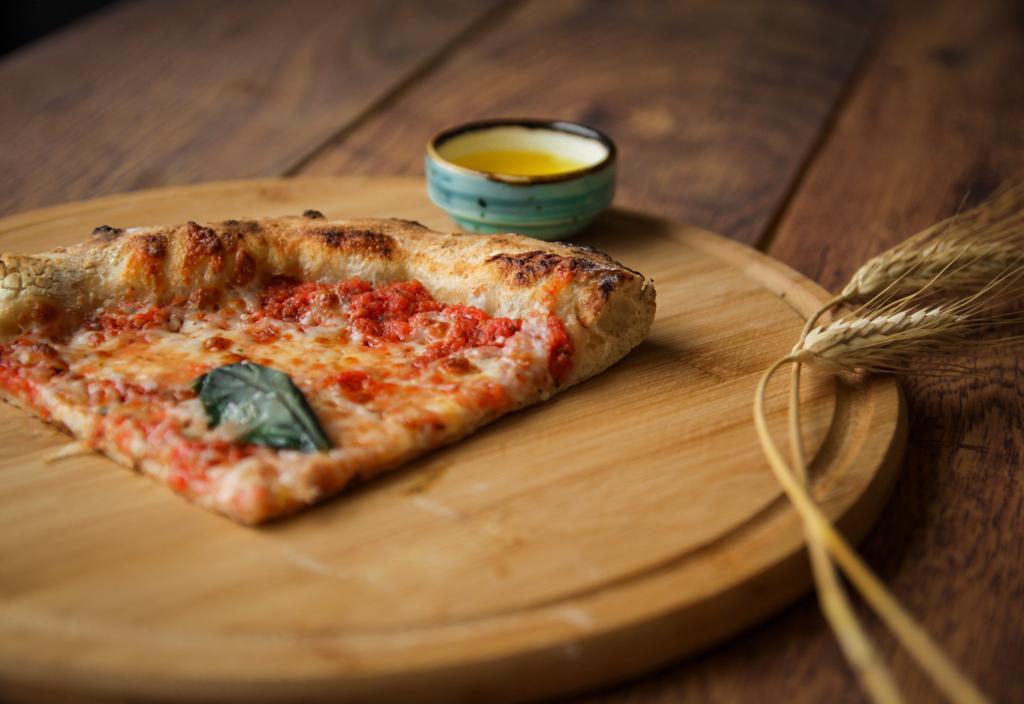 פיצה סיציליאנו פיצה סיציליאנו