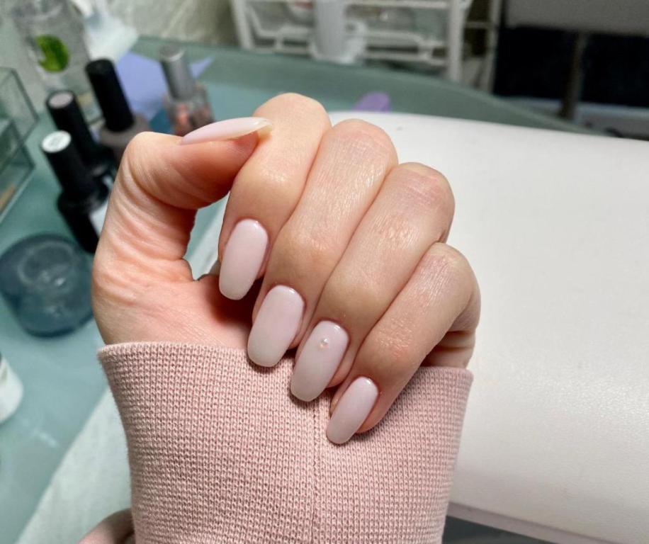 Gold Nails Gold Nails