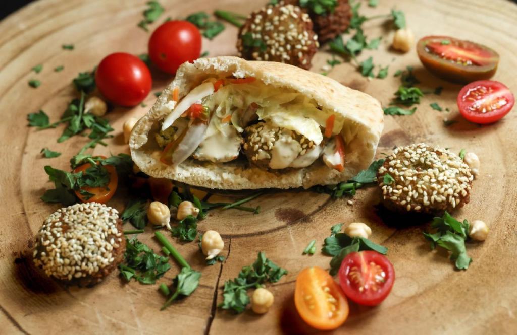 מועגנאת מועגנאת