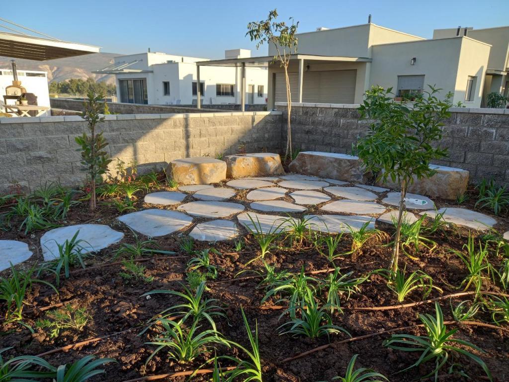 אורן תכנון ועיצוב גינות אורן תכנון ועיצוב גינות