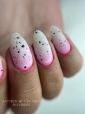 Batchen nail art