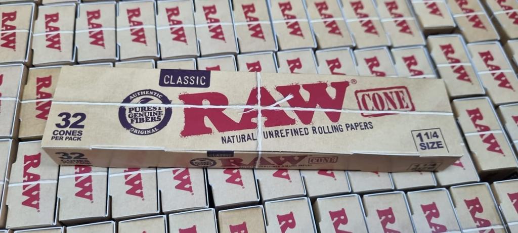 המשביר לסטלן המשביר לסטלן