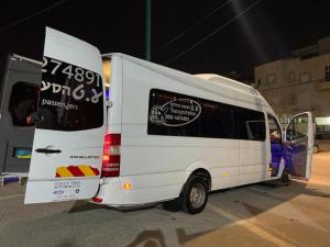 ע.ט הסעות וטיולים
