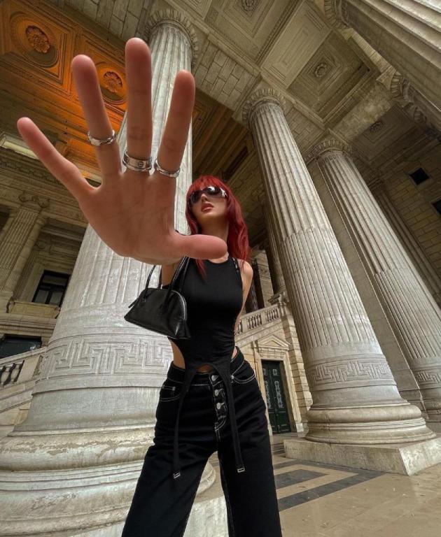 ביצ' פליז ביצ' פליז