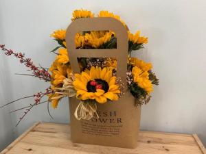Jul's Flowers