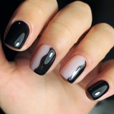 Nails by Sagit