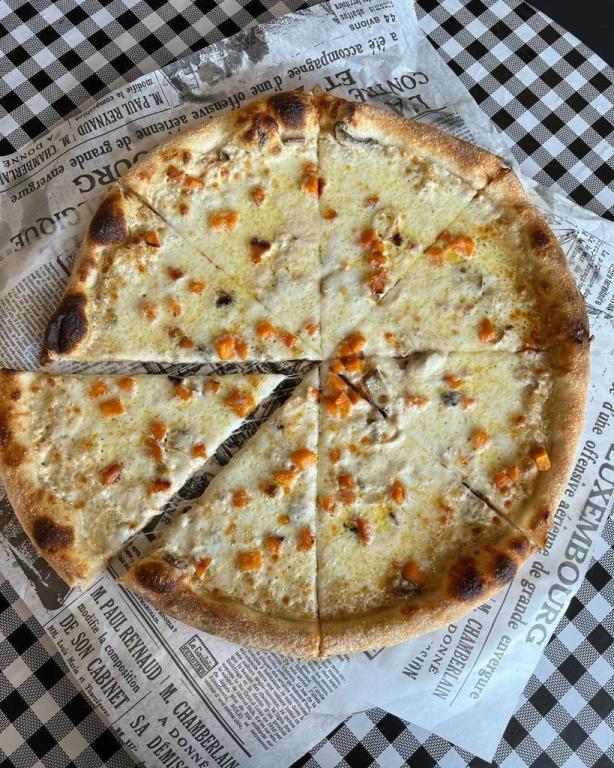 פיצה אמיצ'י פיצה אמיצ'י