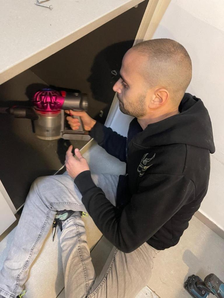 יפתח הנדימן יפתח הנדימן