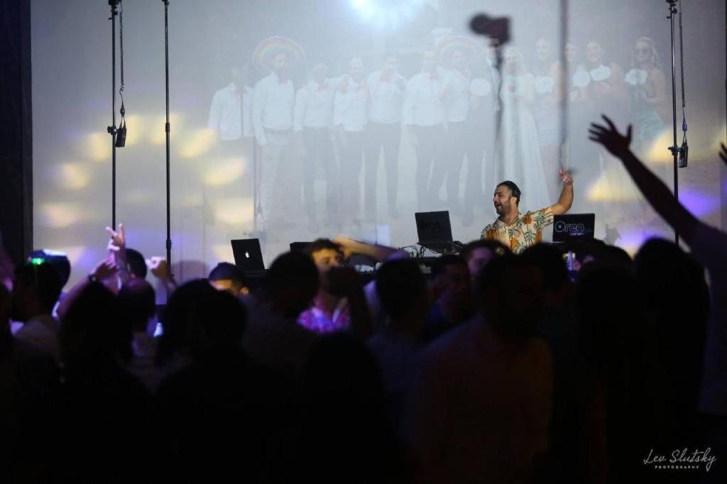 אורן כהן דיגיי תקליטן אורן כהן דיגיי תקליטן