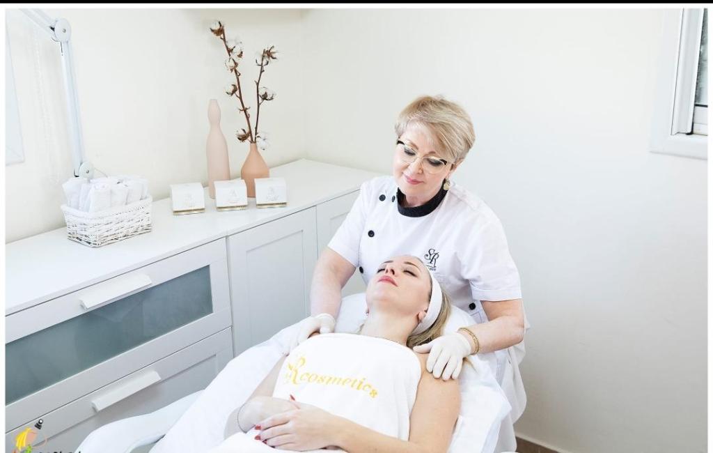 נינה מנדל קוסמטיקה ויופי נינה מנדל קוסמטיקה ויופי