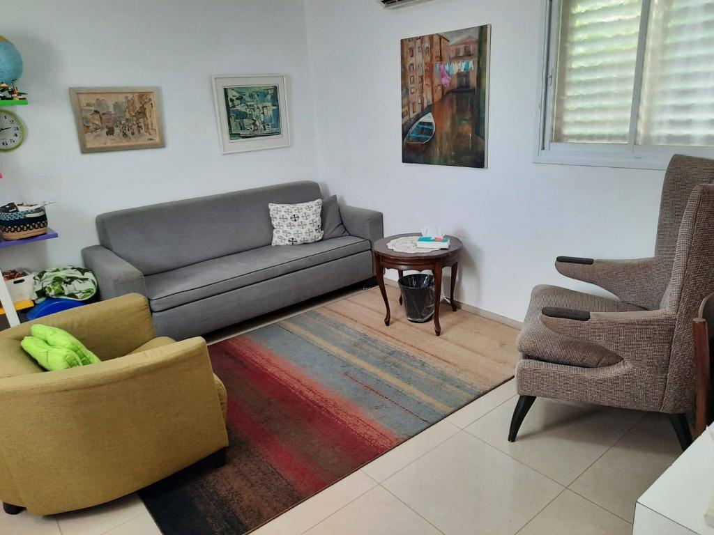 אביעד נוריאלי אביעד נוריאלי