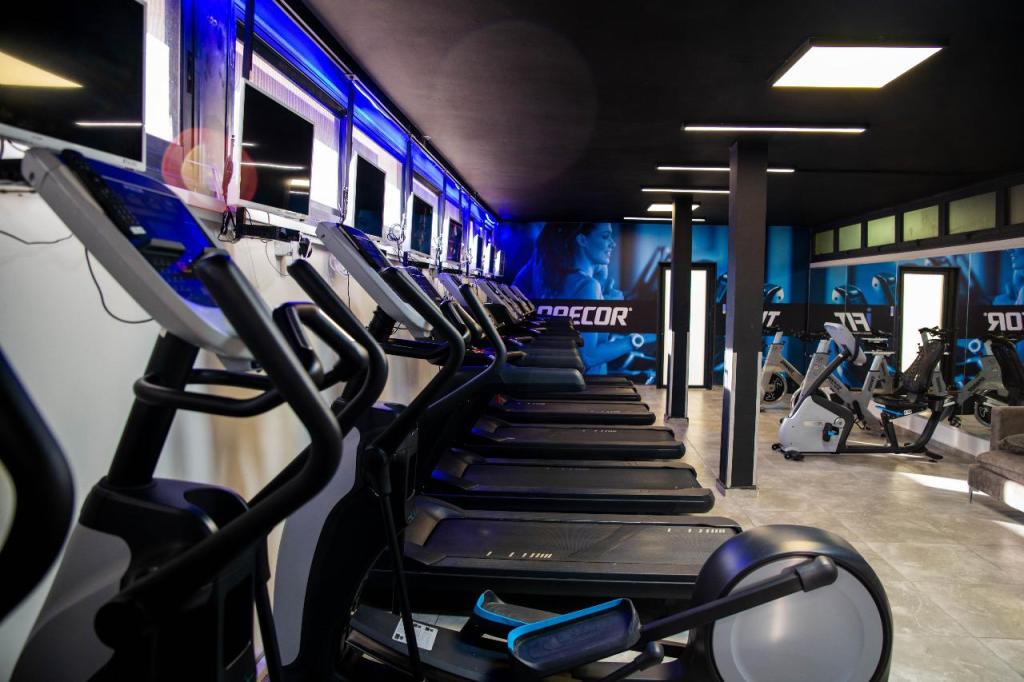 חדר כושר iFIT חדר כושר iFIT