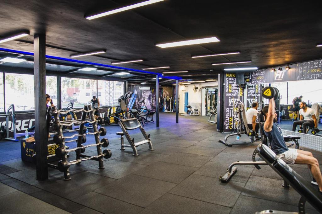 חדר כושר iFIT חדר כושר iFIT