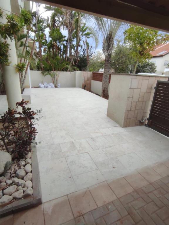 הנדימן דן הנדימן דן