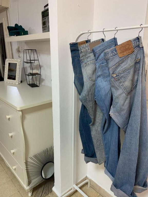 לוק משלך שכולו יד שנייה לוק משלך שכולו יד שנייה