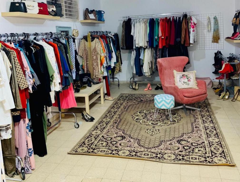 לוק משלך שכולו יד שנייה לוק משלך שכולו יד שנייה