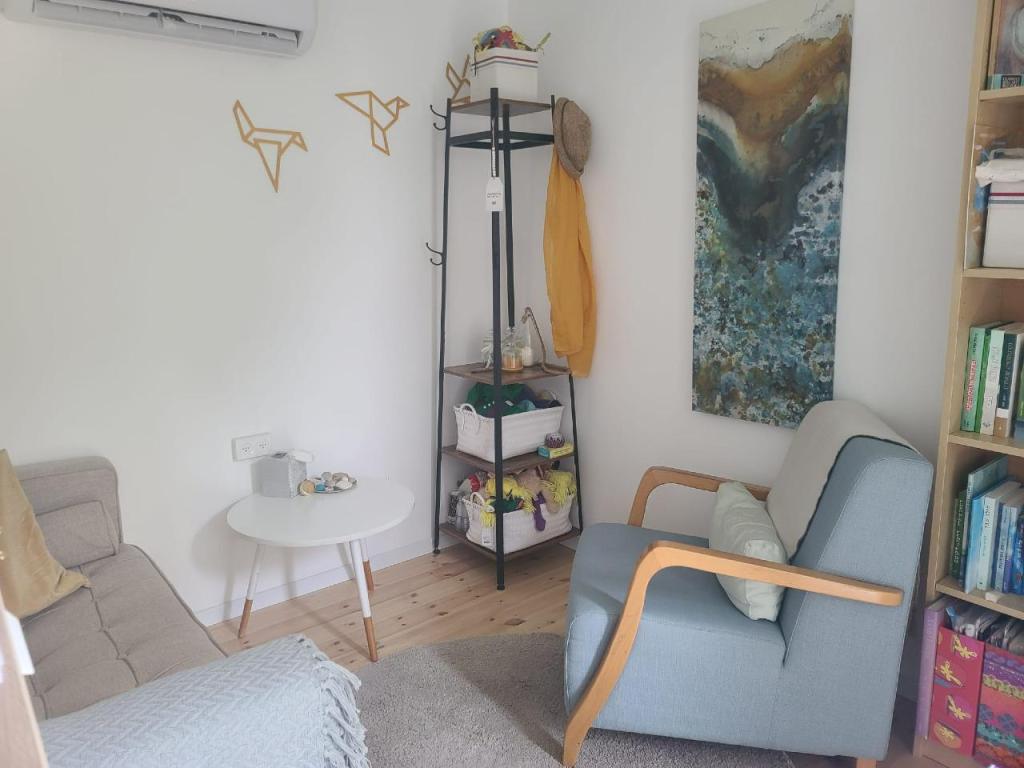 יפית נאור יפית נאור