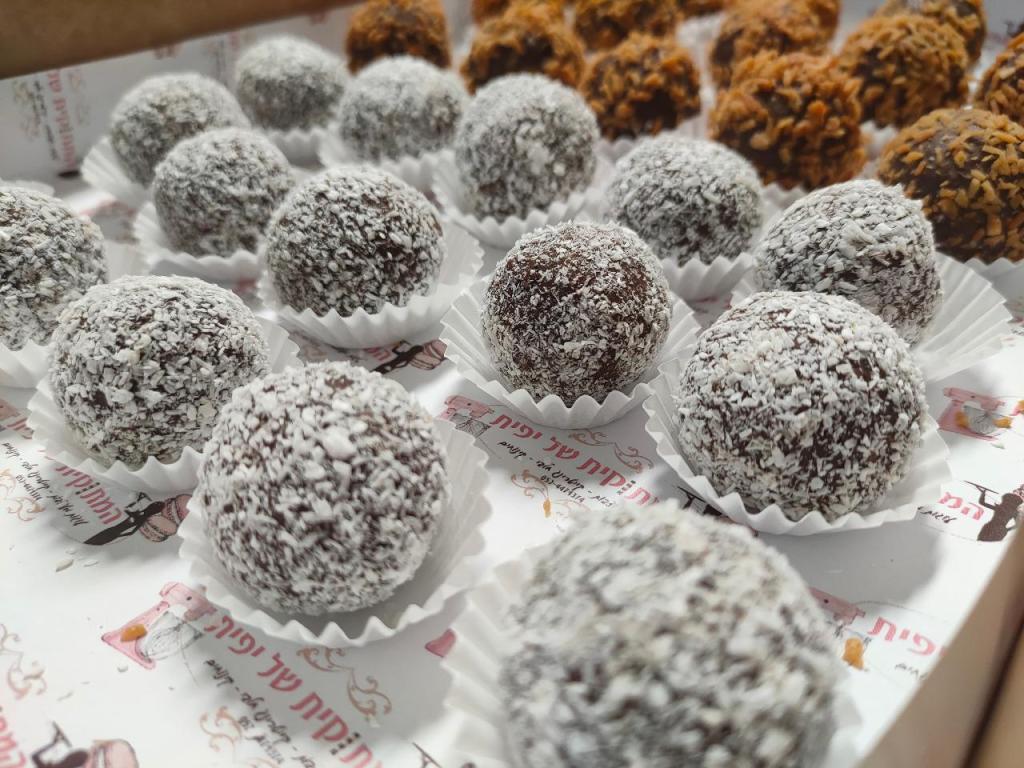 המתוקית של יפית המתוקית של יפית